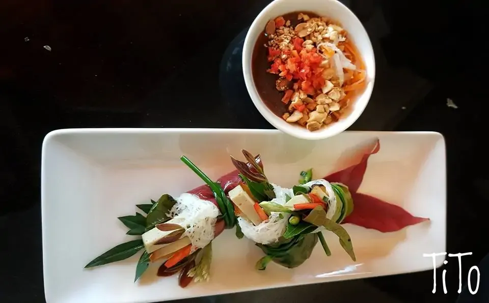 Cuốn rau rừng chay - Hien Thanh