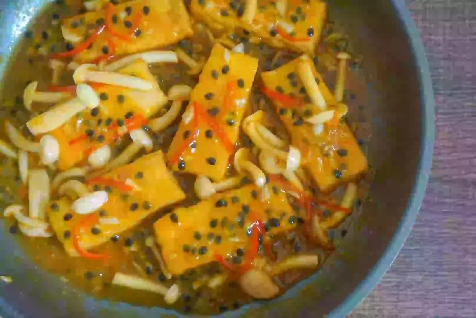 Đậu hũ sốt chanh dây
