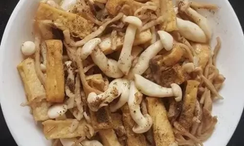 Đậu hũ xào rau củ khô
