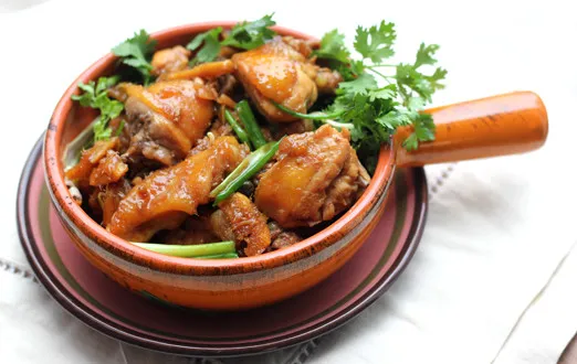 Gà kho gừng kiểu miền Nam