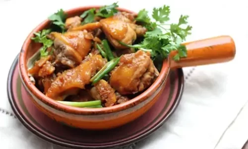 Gà kho gừng kiểu miền Nam