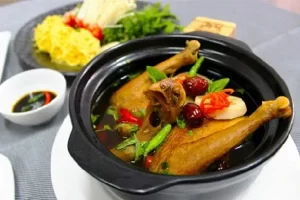 Gà tiềm ớt hiểm – Nghi’s Kitchen
