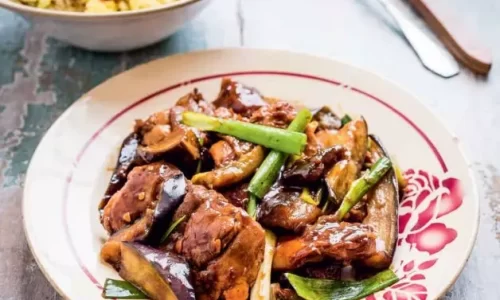 Gà xào nước tương cà tím – The Dumpling Sister Cookbook