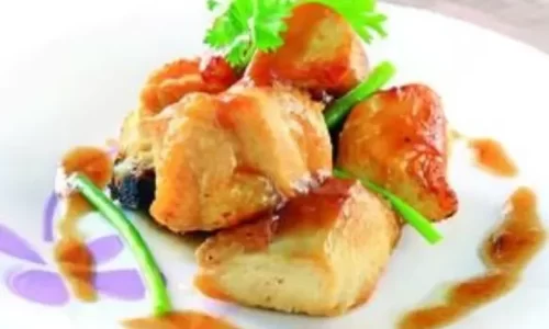 Gà lúc lắc xốt me – Christine Ha