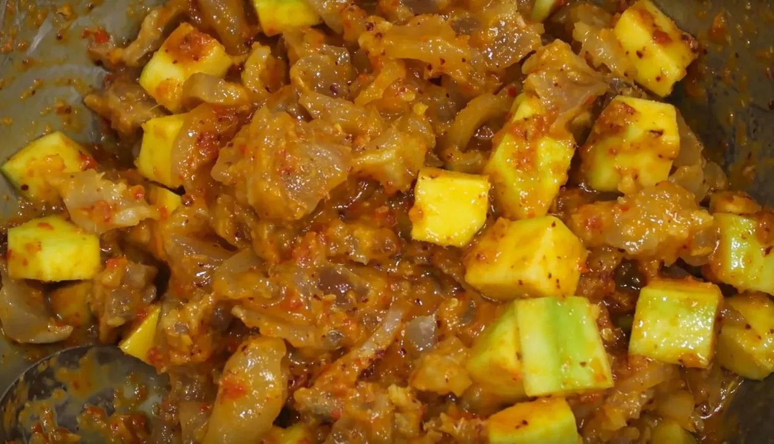Gân bò sốt Thái - Natha Food