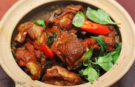 Gà nướng niêu - Thuc Tan Nguyen