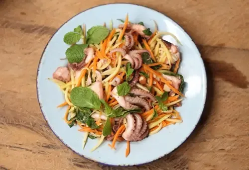 Gỏi bạch tuộc xoài xanh