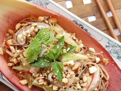 Gỏi bắp chuối tôm thịt