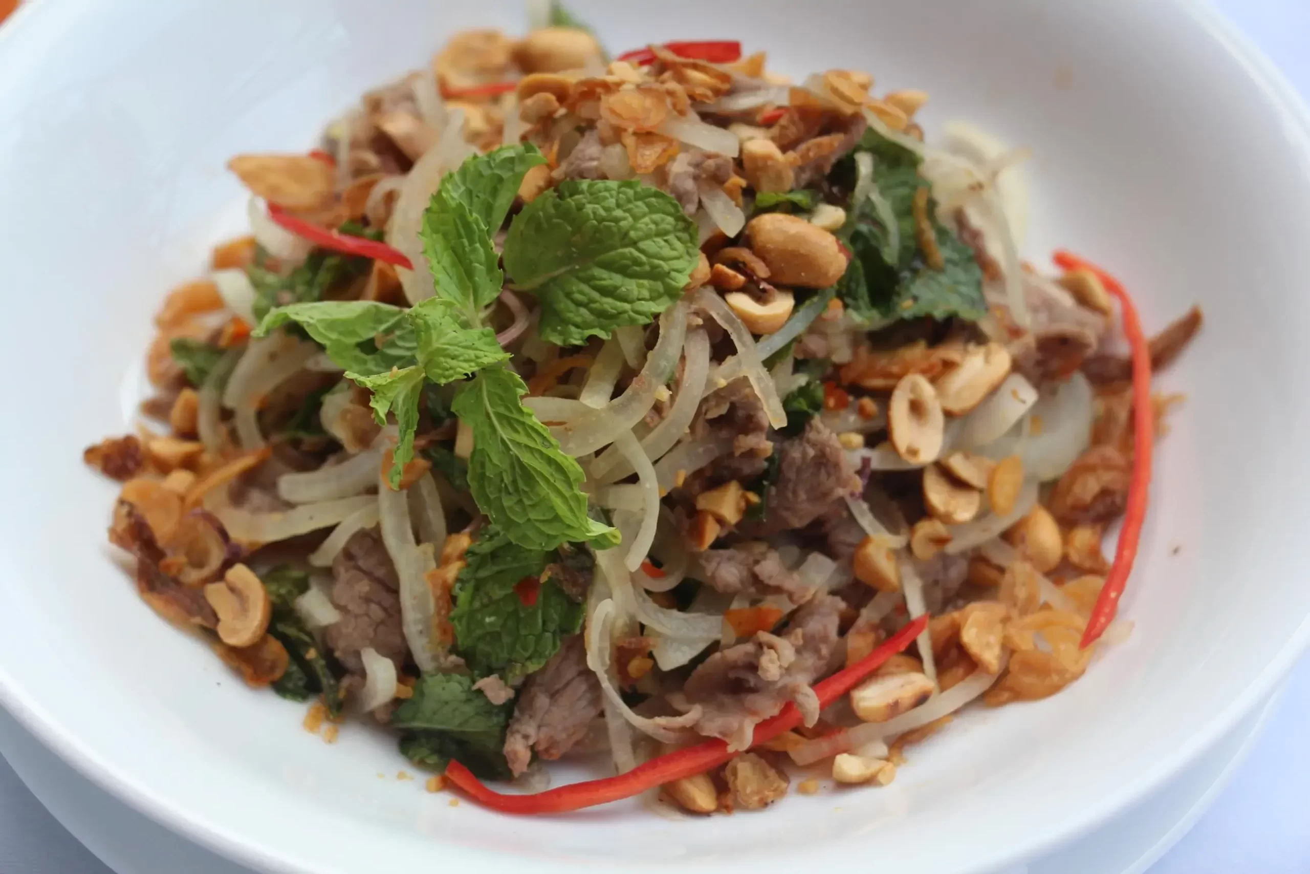 Gỏi bò bóp thấu me