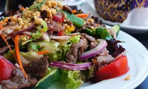 Gỏi bò tê cay – Sốt tái riềng trộn gỏi  – Nghi’s Kitchen