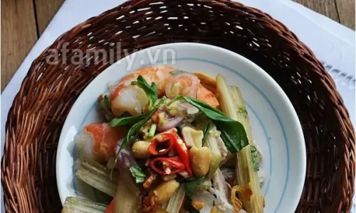 Gỏi bông súng tôm thịt