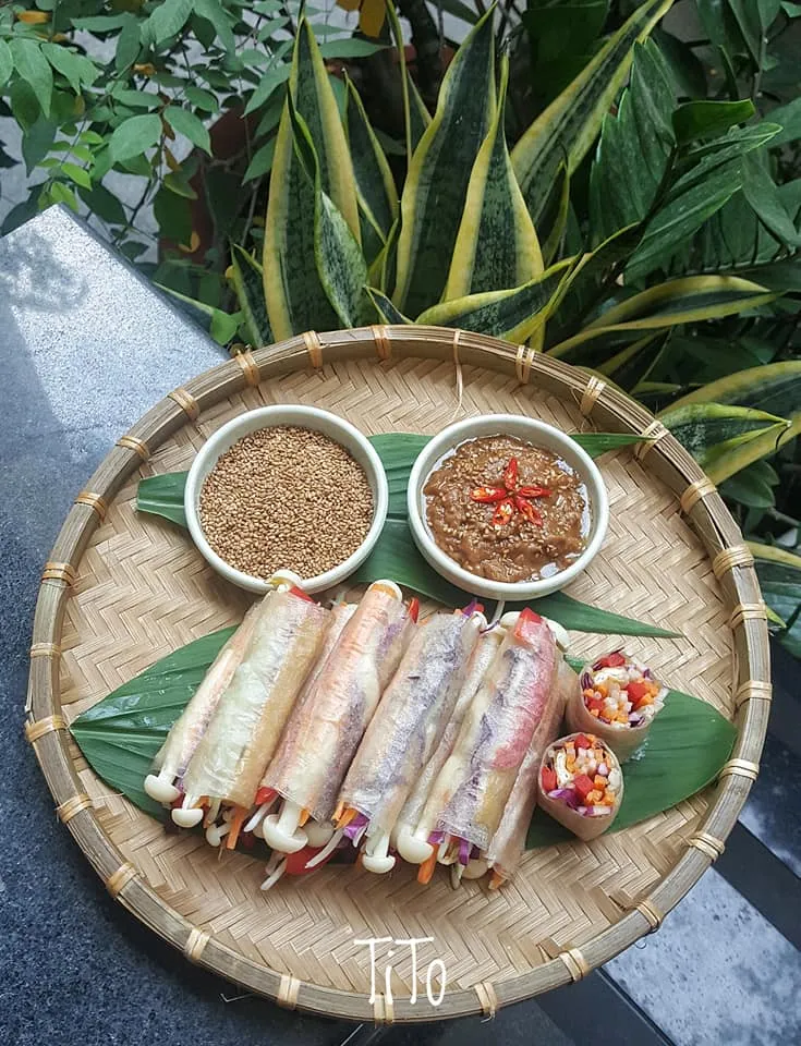 Gỏi cuốn thất sắc - Hien Thanh