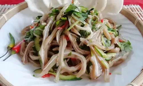 Gỏi dưa leo trộn tai heo