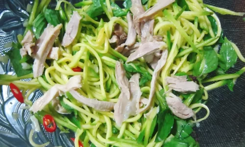 Gỏi gà xoài xanh