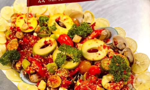 Gỏi hải sản Thái Lan – Nghi’s Kitchen