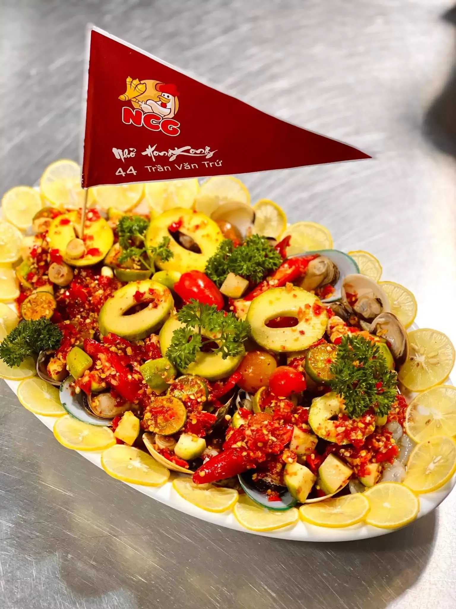Gỏi hải sản Thái Lan - Nghi's Kitchen