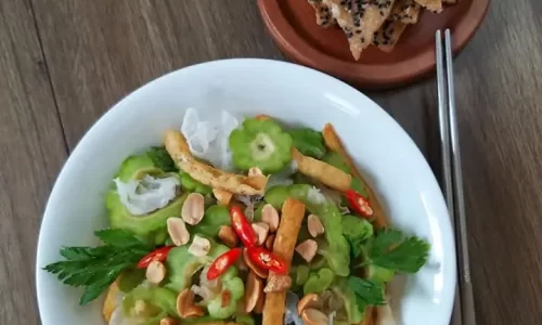 Gỏi khổ qua nấm tuyết – Hien Thanh