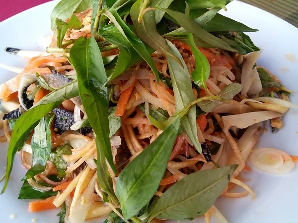 Gỏi ốc giác