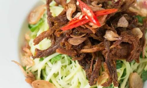 Gỏi xoài bò khô