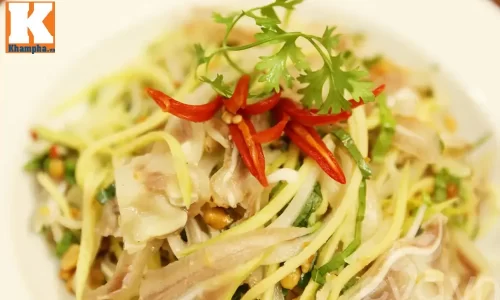 Gỏi xoài xanh tai heo