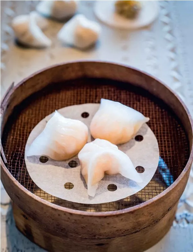 Há cảo tôm - The Dumpling Sisters Cookbook
