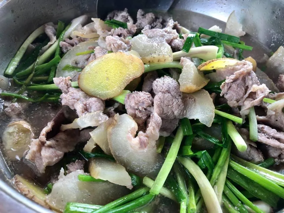 Heo Rừng hấp gừng - Thanh Bùi