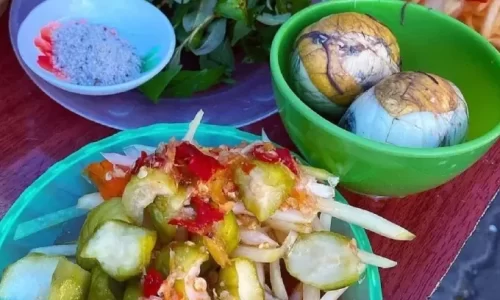 Trứng vịt lộn Đà Nẵng kinh doanh