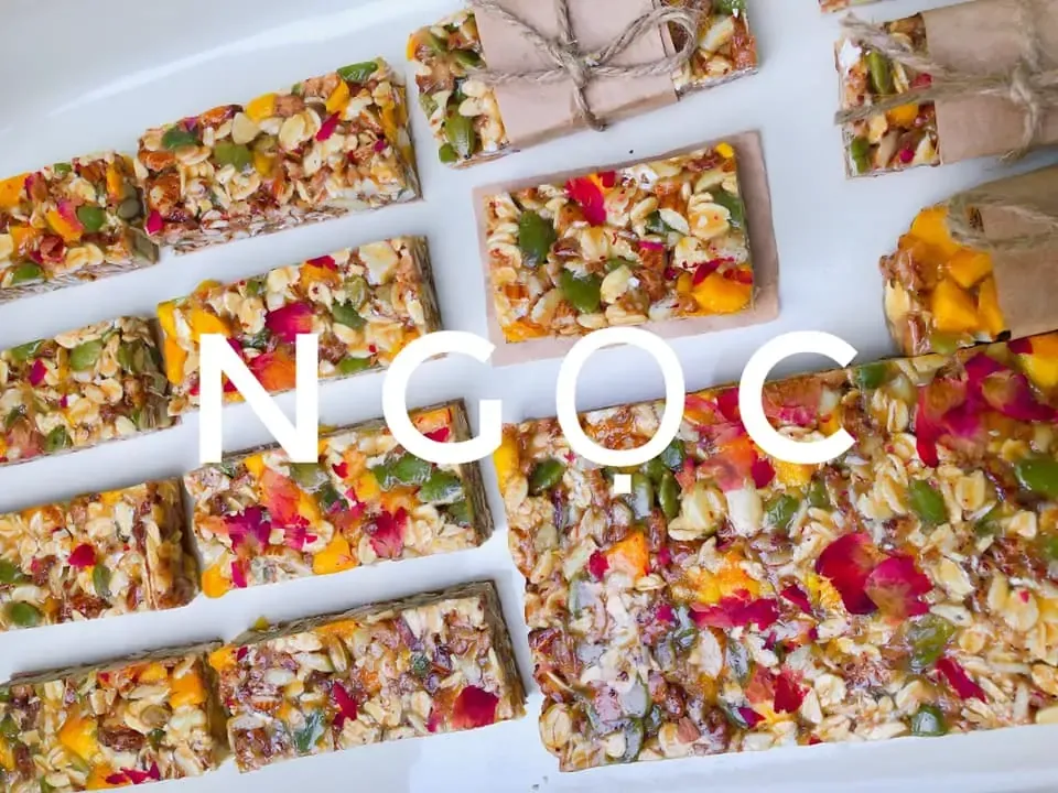 Kẹo ngũ cốc - Huỳnh Phương Ngọc
