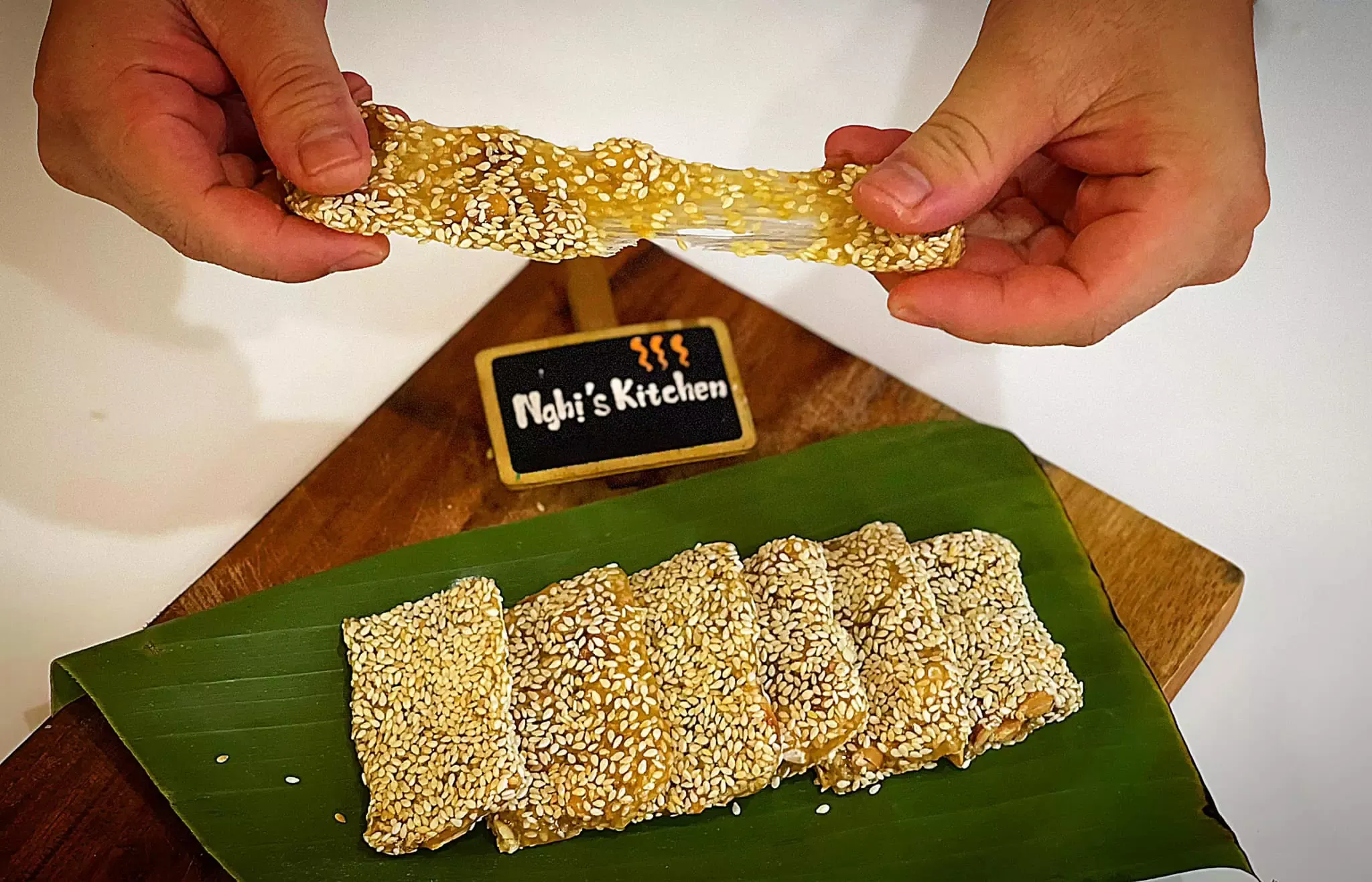 Kẹo mè xửng - Nghi's Kitchen