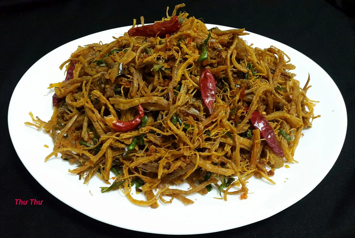 Khô heo lá chanh - Thư Thư
