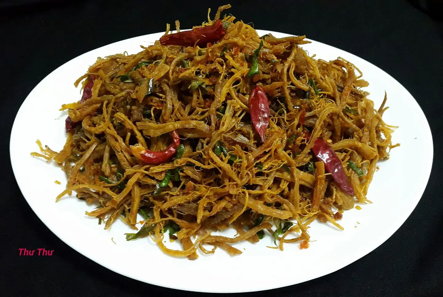 Khô heo lá chanh - Thư Thư