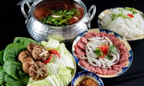 Lẩu bắp bò sườn sụn sate – Cốt lẩu sate cay  – Nghi’s Kitchen