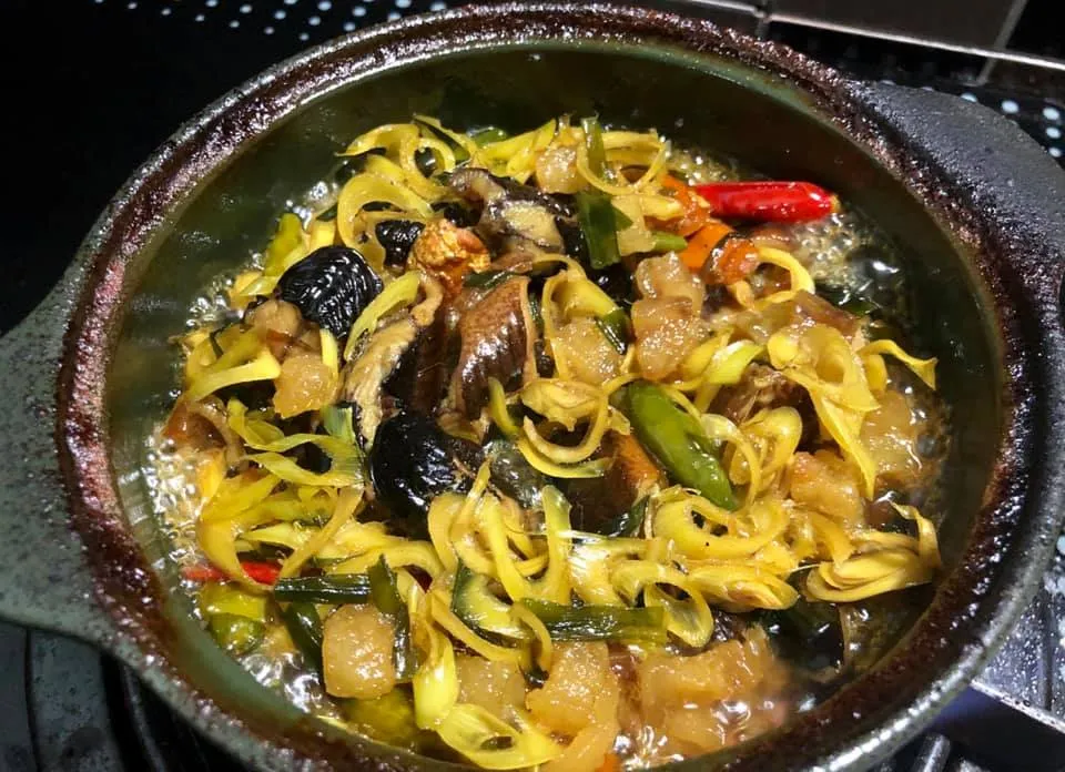 Lươn đồng kho tộ - Thanh Bùi