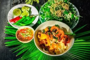 Mì quảng Phú Chiêm – Nghi’s Kitchen
