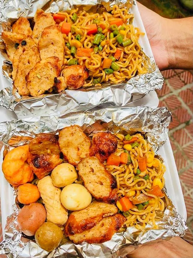Mì trộn da heo giòn trứng cút - Sốt trộn mì khô - Nghi's Kitchen