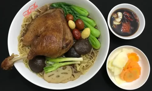 Mì vịt tiềm  – Thư Thư