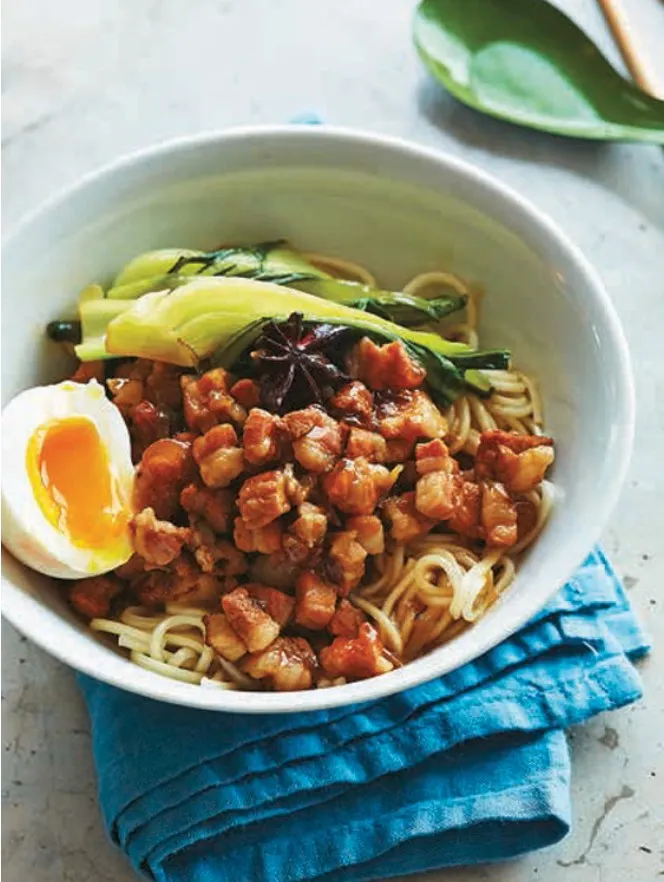 Mì trộn thịt kho - GVHP