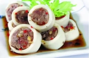 Mực ống dồn thịt hấp xốt me – Christine Ha