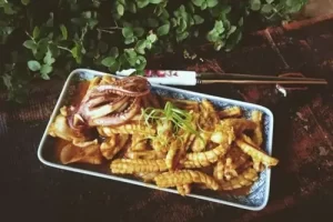 Mực xào sa tế