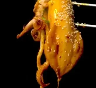 Mực ống sốt ớt – Nghi Kitchen