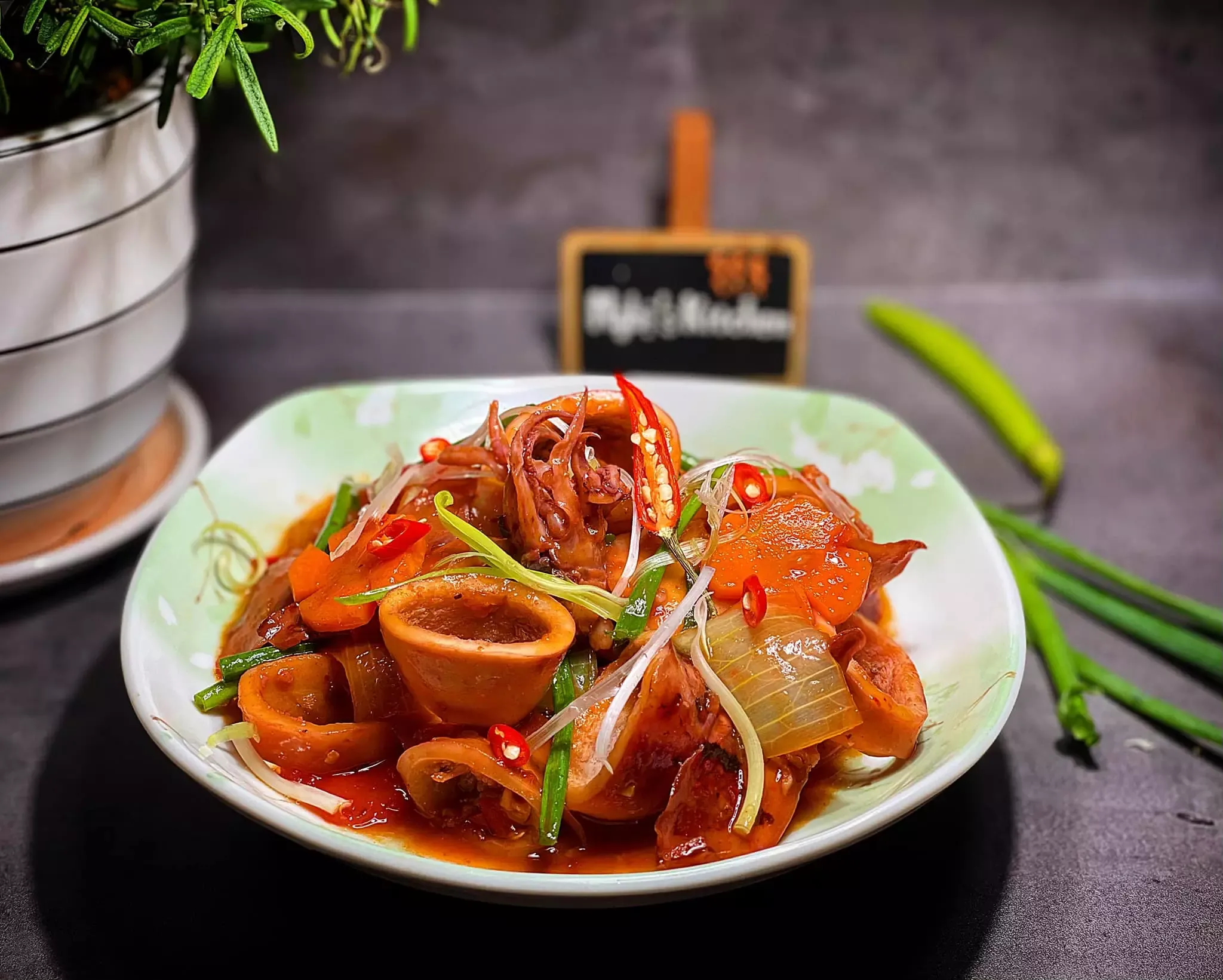 Mực trứng xào chua ngọt - Nghi's Kitchen