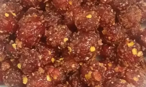 Mứt chùm ruột xốc muối ớt – Thụy Như