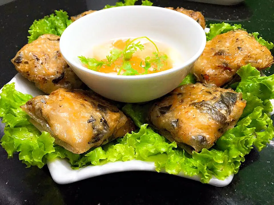 Nem cua bể - Ryan Phạm