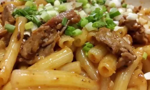 Nui xào bò – Thư Thư