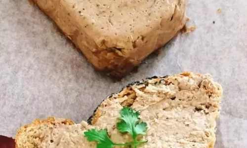 Pate hạnh nhân chay – Nghi’s Kitchen