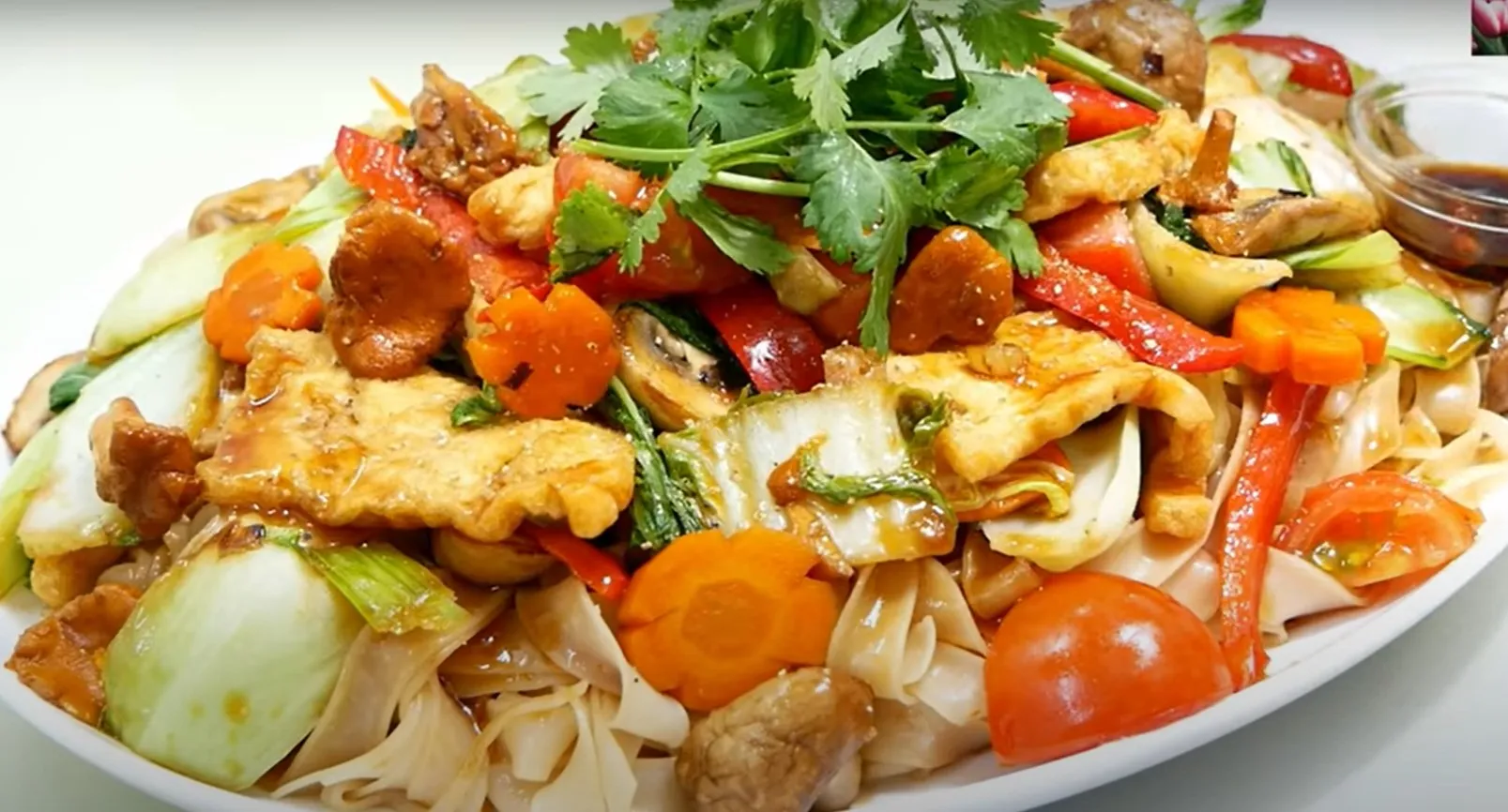 Phở áp chảo chay - Vanh Khuyen