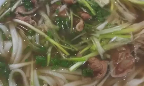 Phở bò Hà Nội – Huỳnh Hiếu Nguyễn