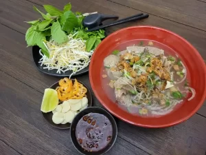 Phở xí quách má hàm – Nghi’s Kitchen
