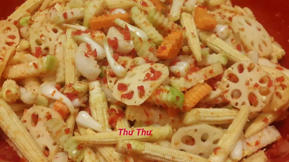 Rau củ ngâm chua cay - Thư Thư
