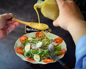 Salad dầu giấm – Sốt dầu giấm – Nghi’s Kitchen